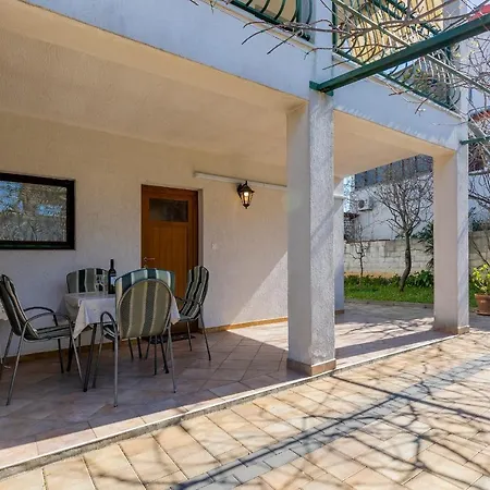 Crevatin Apartment *